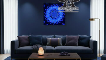 Az Élet Magja angyalmandala spirituális vászonkép, mely segíti a teremtést, a sejtgyógyulást, és megnyitja a torokcsakrát. Éld meg az isteni megnyilvánulást! 