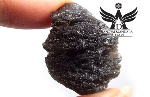 Az Isteni tűz gyöngye – Tektit (meteorit) (másnéven cintamani/agni manitit) marokkő (no.25.) /ritka/