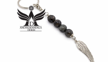 Védelem | ásvány kulcstartó (fekete labradorit) angyalszárny lógóval